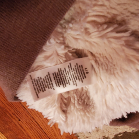 Cozy Outfit - Picture 6 of 15